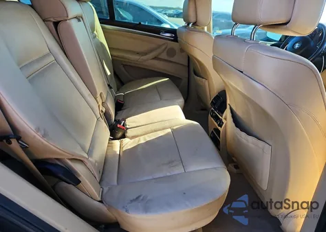 2012 BMW X5 xDrive35I z USA, uszkodzony, nr VIN 5UXZV4C51CL749723